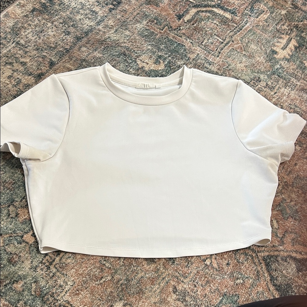 Short Sleeve Crop Top in White